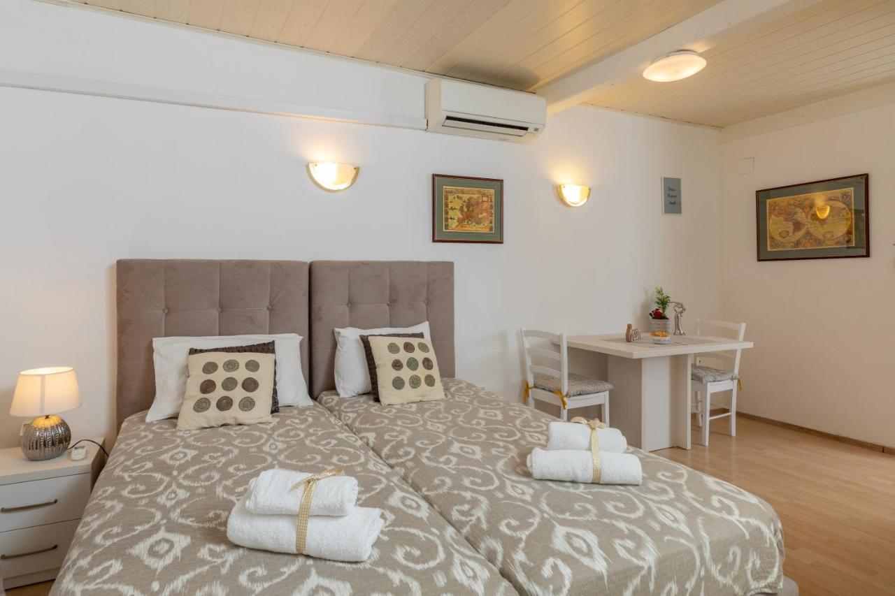 Divina Blue Apartments Дубровник Екстериор снимка